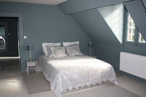 3 bedrooms, in-room safe, desk, iron/ironing board - Cottage , Sea, Golf, Tennis, Normandy (Paluel)