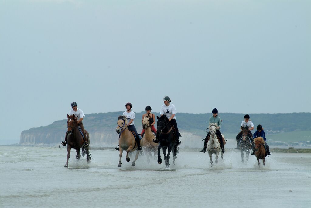 Una spiaggia nelle vicinanze