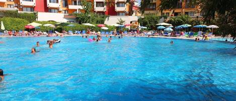 Alberca al aire libre