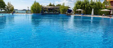 Alberca al aire libre