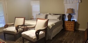 4 chambres, fer et planche à repasser, Wi-Fi gratuit, draps fournis