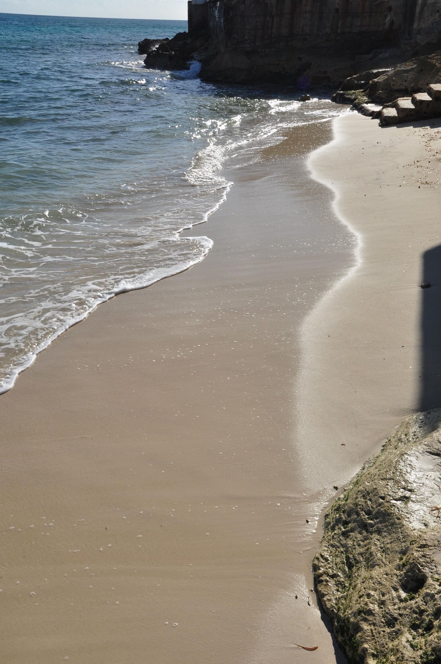Plage, chaises longues, serviettes de plage