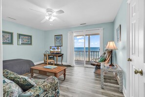 5 makuuhuonetta, internet