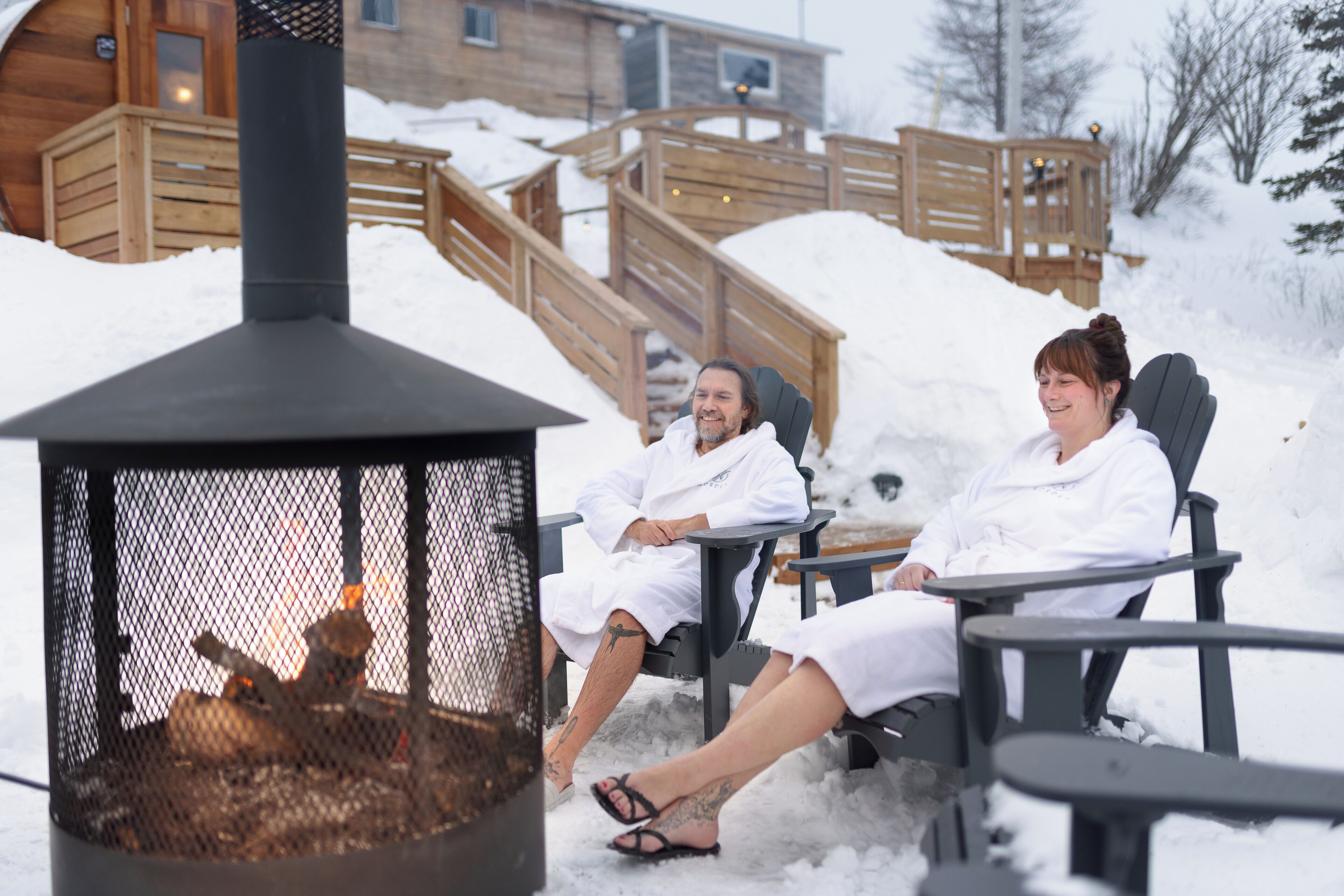 Sauna, bain à remous, hammam, massages aux pierres chaudes