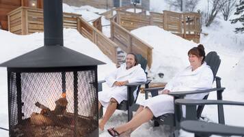 Sauna, bain Ă remous, hammam, massages aux pierres chaudes