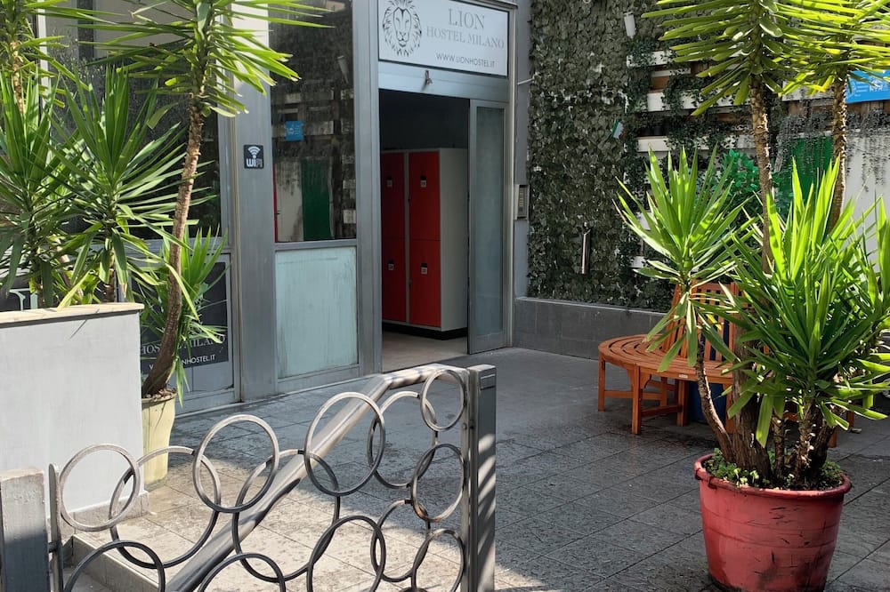 Lion University & Youth Hostel Milano