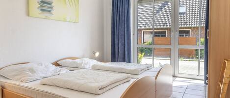 2 bedrooms