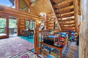 Games room - A Log House in a Private Forest with Hot Tub! (Ridgefield)