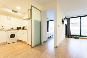 Interior - Albareda 5 - One Bedroom Apartment, Sleeps 4 (Sevilla)