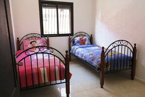 3 bedrooms, WiFi, bed sheets