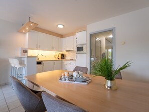 Fridge, microwave, dishwasher, highchair