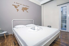 2 bedrooms, WiFi, bed sheets - Nice Family Corfu Apartment in the Heart of the Town (Corfu)