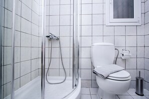 Dusche, Handtücher, Seife, Shampoo