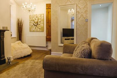 St John's Cottage - Simple2let Serviced Apartments
