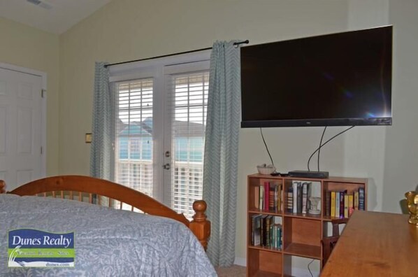 6 bedrooms, internet - Fenway Park - Second Row in Surfside Beach (Surfside Beach)