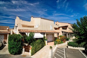 Exterior - 250m de la Plage ! Maisonnette avec Terrasse (Agde)