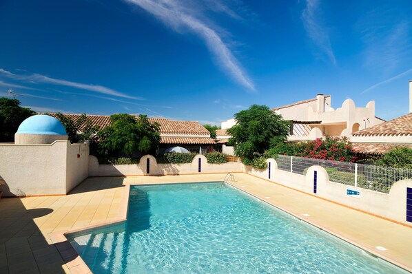 Pool - 250m de la Plage ! Maisonnette avec Terrasse (Agde)