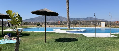 Utomhuspool