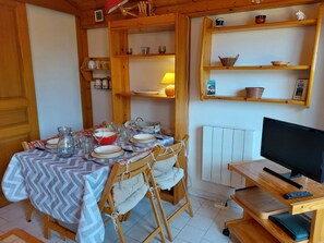 Dining - Martagon by Interhome (Saint Gervais)