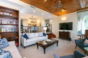 TV - Paradisio Gorgeous Views! (Cruz Bay)