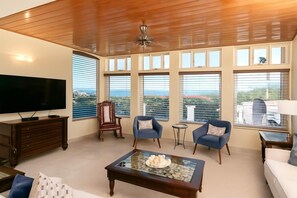 TV - Paradisio Gorgeous Views! (Cruz Bay)