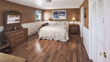 5 sovrum, skrivbord, strykjÀrn/strykbrÀda och gratis wi-fi