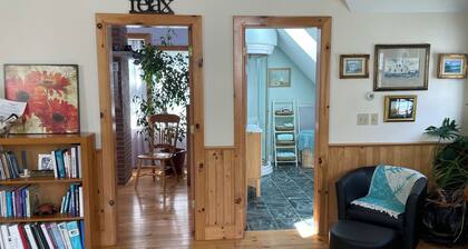 Tranquil studio apartment on peaceful lake in Maine