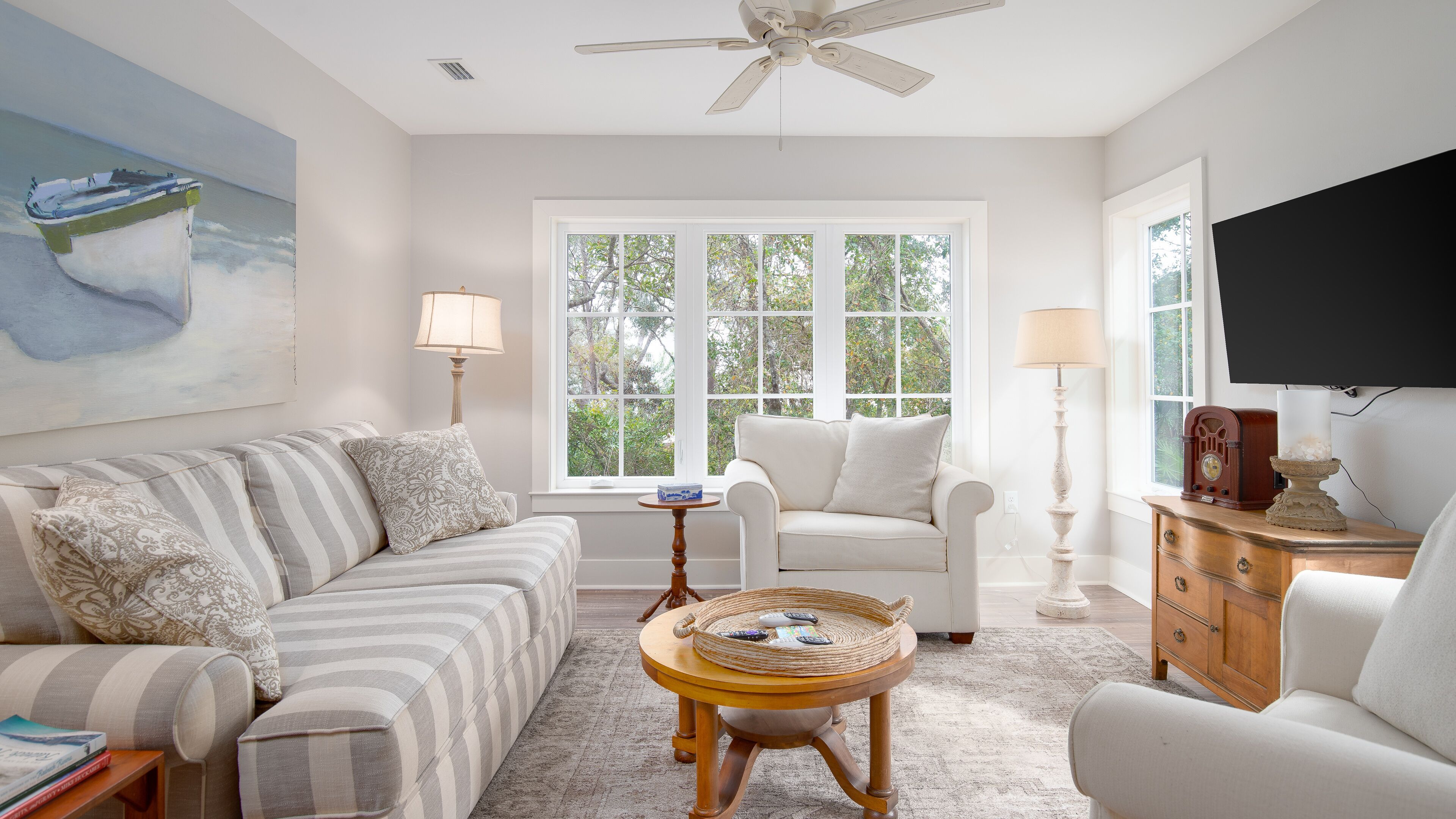 SEAGROVE Home, Minutes from Seaside and Beach on Seagrove Village!