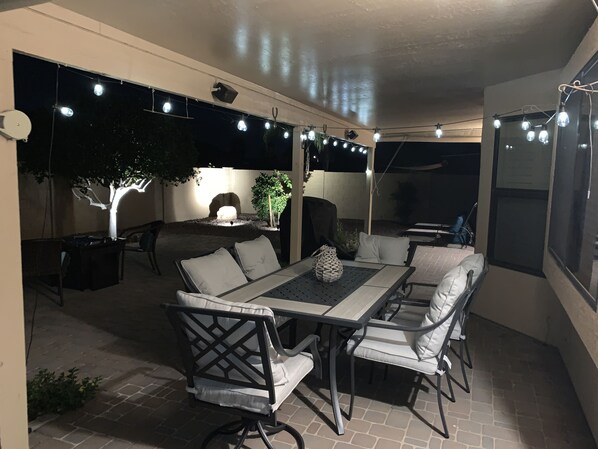 Outdoor dining