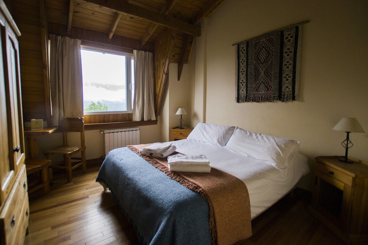 Habitación exclusiva con 1 cama doble o 2 individuales | Sábanas italianas Frette y ropa de cama de alta calidad