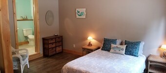 “Cozy Mountain Suites - #5 just 5 minutes from Glacier Park