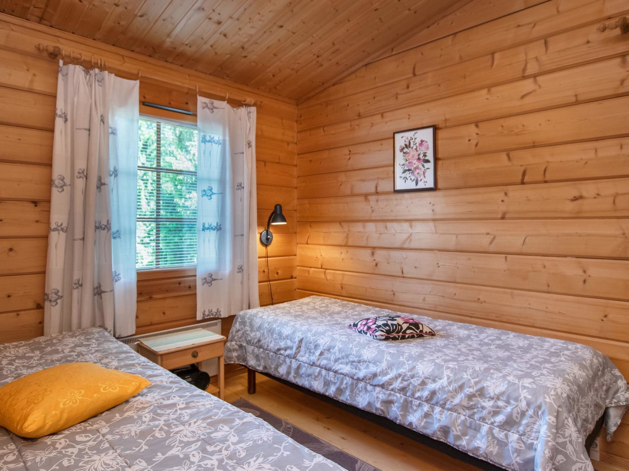 2 makuuhuonetta, internet