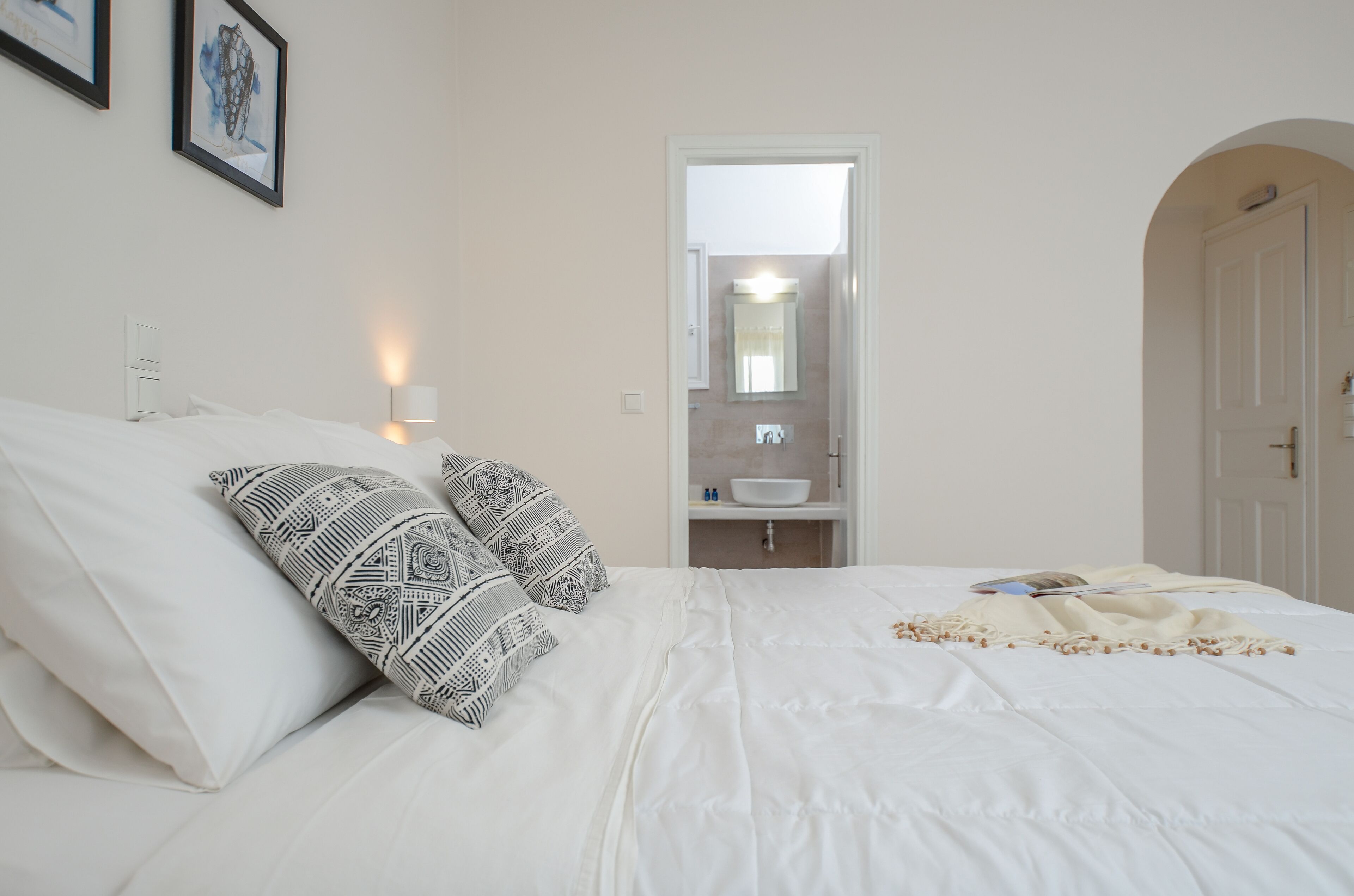 Suíte júnior, vista para o mar | Camas com colchões pillow-top, cofres nos quartos