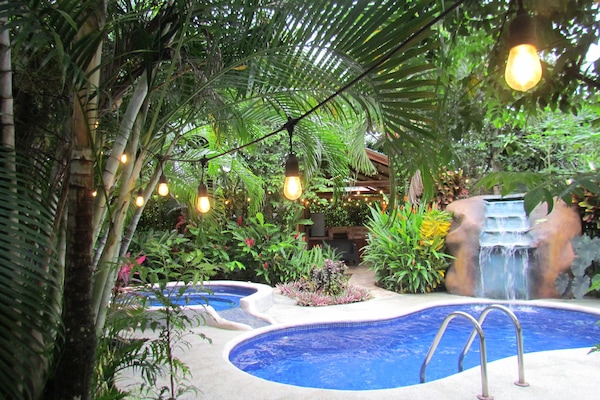 Exercise/lap pool