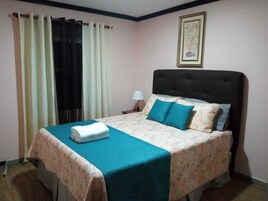 2 makuuhuonetta, pimennysverhot, silitysrauta/-lauta, ilmainen Wi-Fi