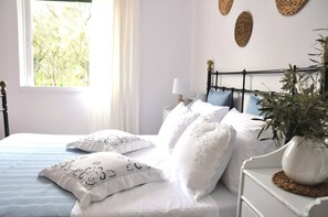 2 室のベッドルーム、アイロン / アイロン台、WiFi、ベッドシーツ