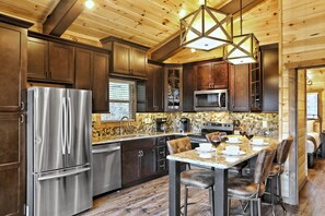 Fridge, microwave, dishwasher, coffee/tea maker