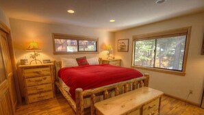 Room - Green Door Hideaway (South Lake Tahoe)