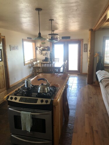 Cabin Overlooking  Lake with Mountain Views 