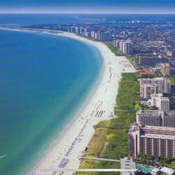 Picture from way above showing the condominium.