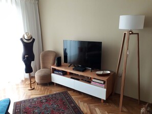 Fernseher