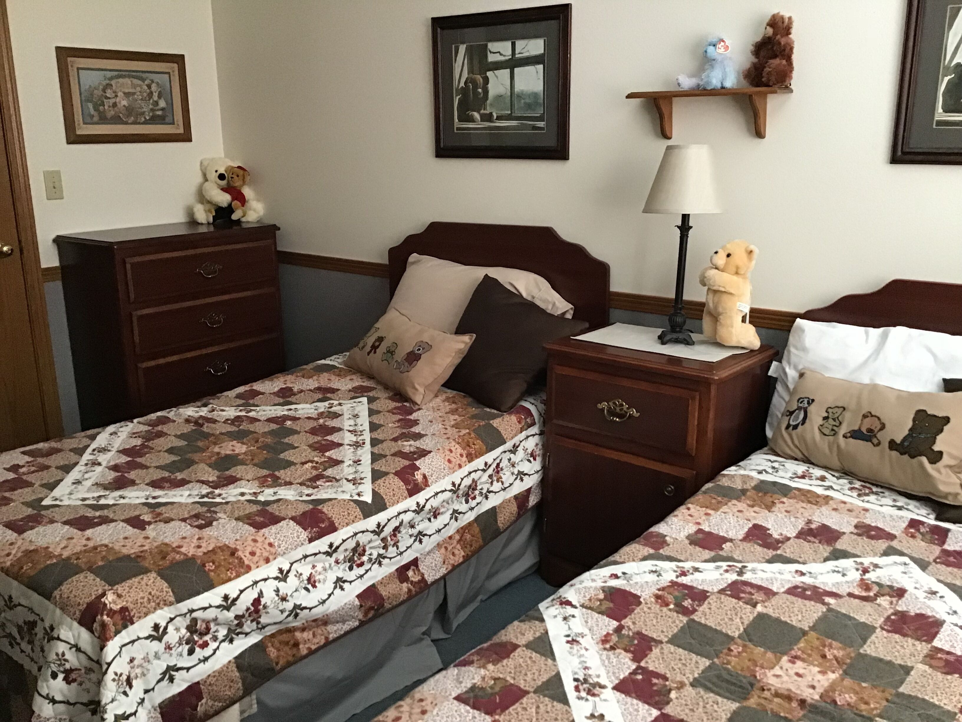 7 bedrooms, iron/ironing board, free WiFi, bed sheets