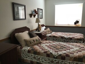 7 chambres, fer et planche à repasser, Wi-Fi gratuit, draps fournis