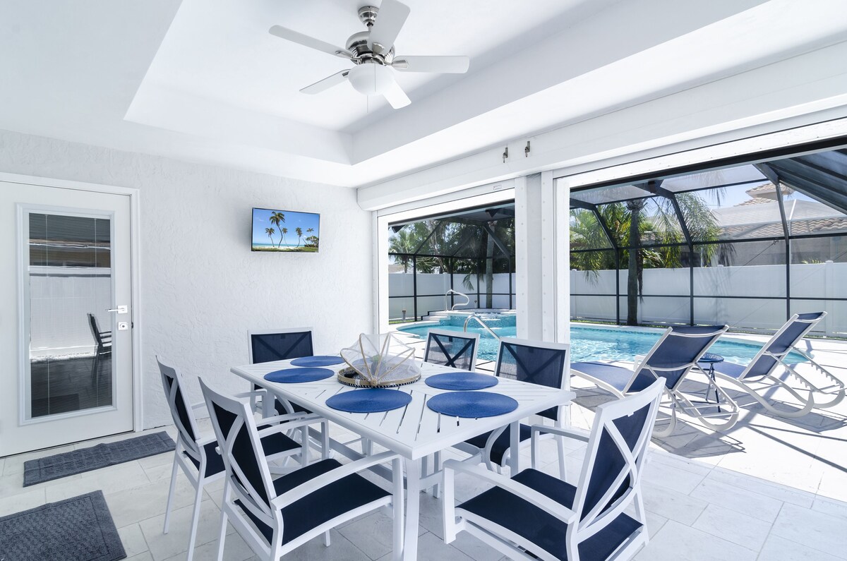 Photo 12 of SUMMER SPECIALS! Luxury Home, Stunning Large Pool/Spa, Near Beaches, FREE Bikes