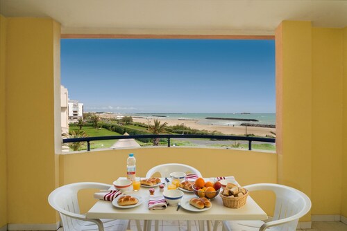 Appart avec Terrasse/Loggia, 50m de la Mer