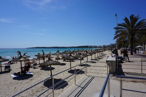 Beach nearby, beach towels