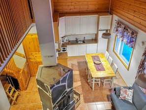 Jääkaappi, mikroaaltouuni, astianpesukone