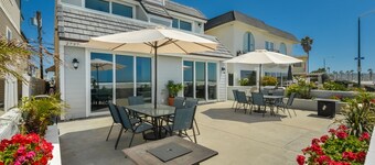 Oceanfront South Mission Beach Vacation Rental on the Sand 2737