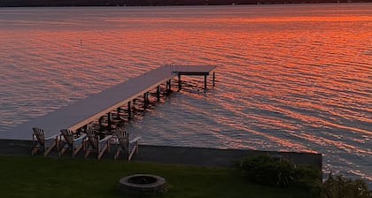 Seneca Lake Oasis - Hermosa ubicación para vacaciones familiares