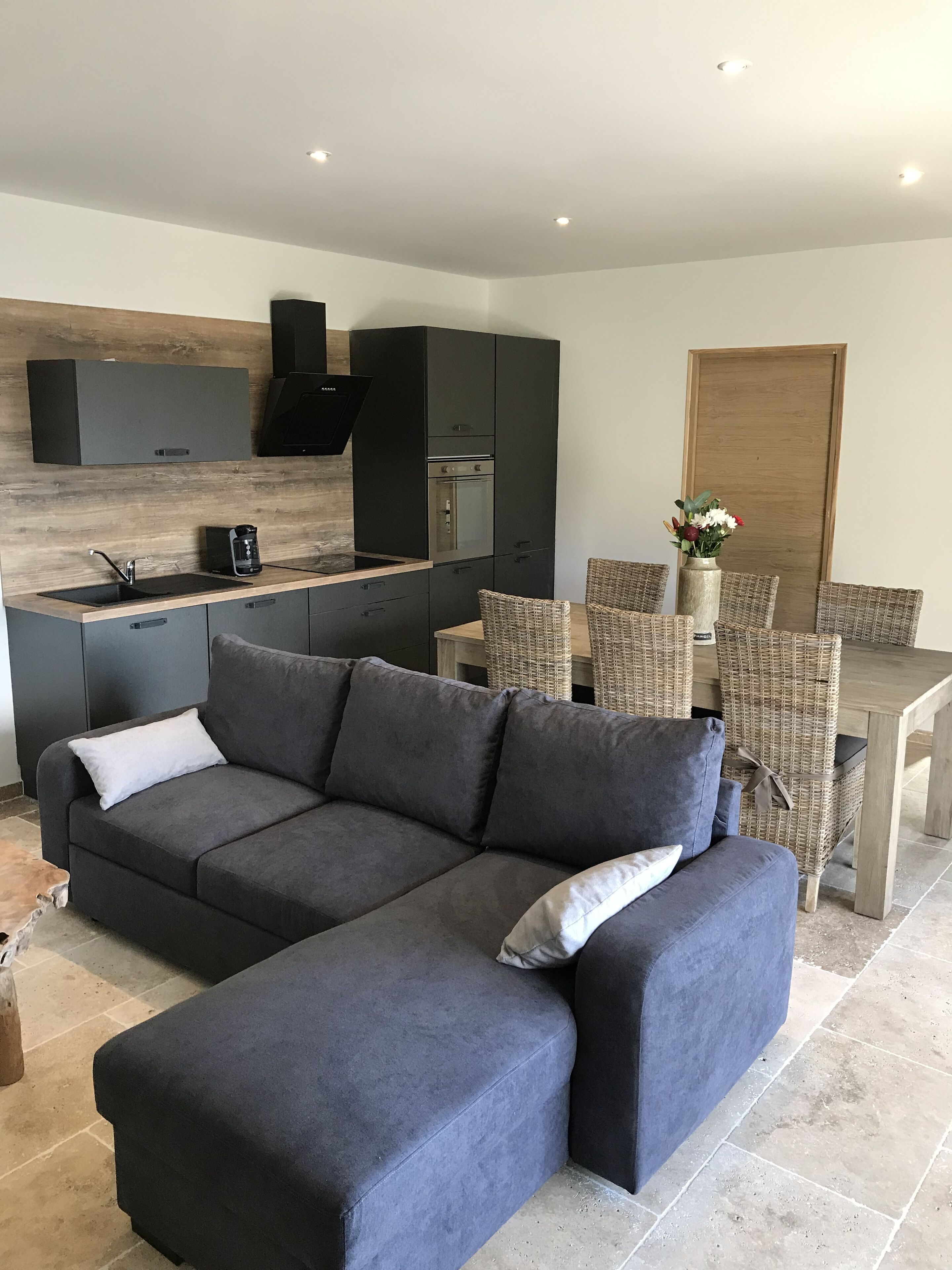 Flachbildfernseher, Kamin